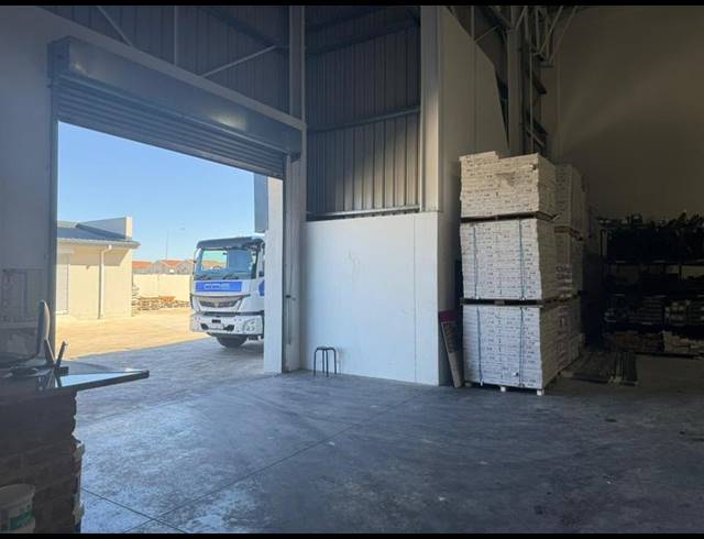 BUSINESS PROPERTY TO RENT IN FAIRVIEW